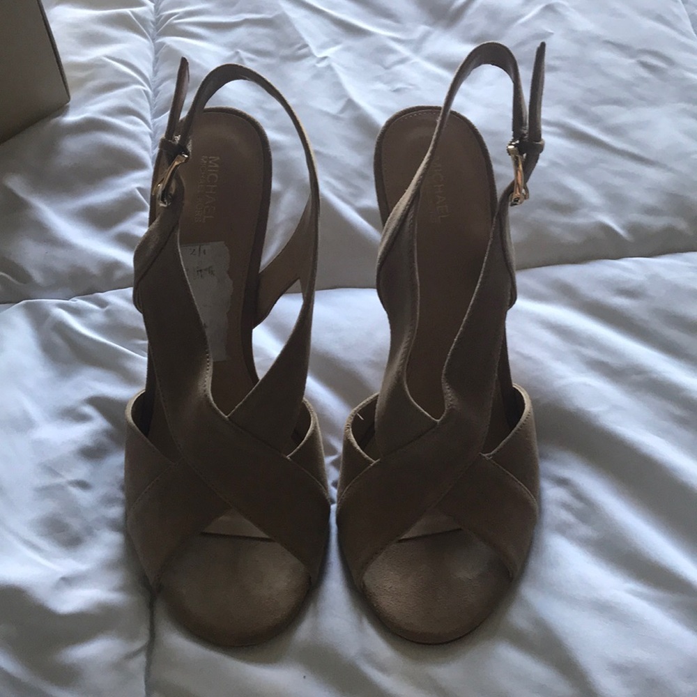 Micheal Michael Kors Becky sandal
